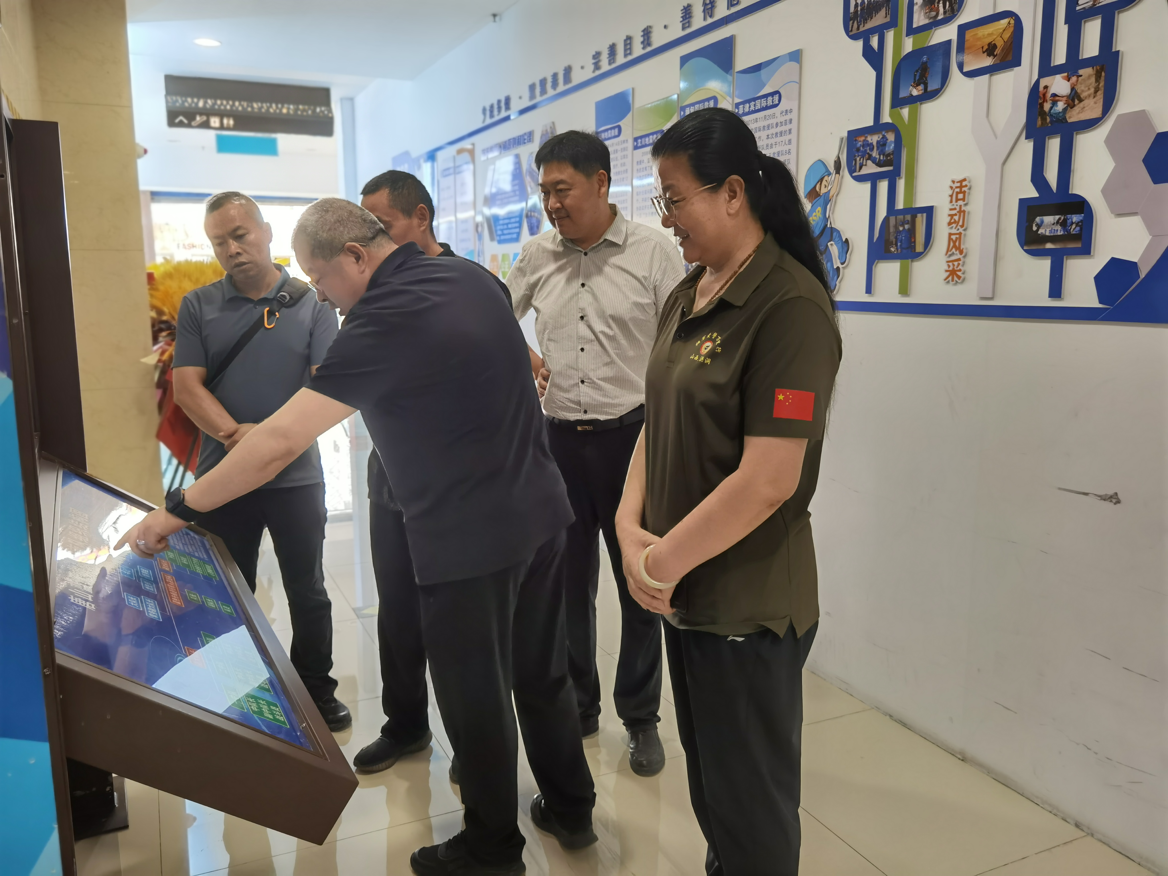 980db1175115db786a0521f53a4bbdf.jpg 980db1175115db786a0521f53a4bbdf.jpg