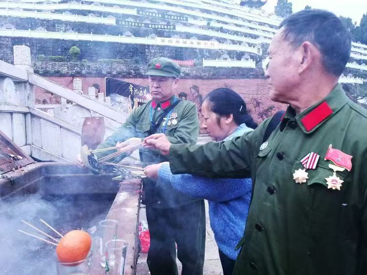 70fa535b4ad0e6f3d3f536ebc0244a8.jpg 70fa535b4ad0e6f3d3f536ebc0244a8.jpg