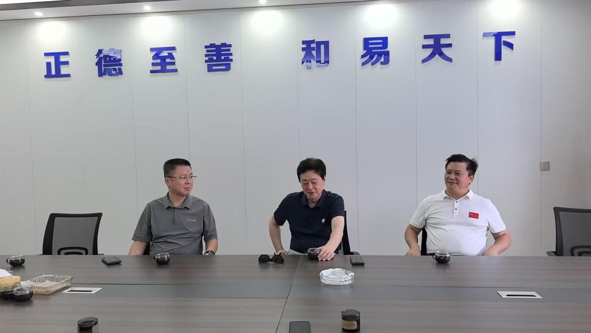 8529d8e635ff58674d6ae759c9ca6392.jpg 8529d8e635ff58674d6ae759c9ca6392.jpg