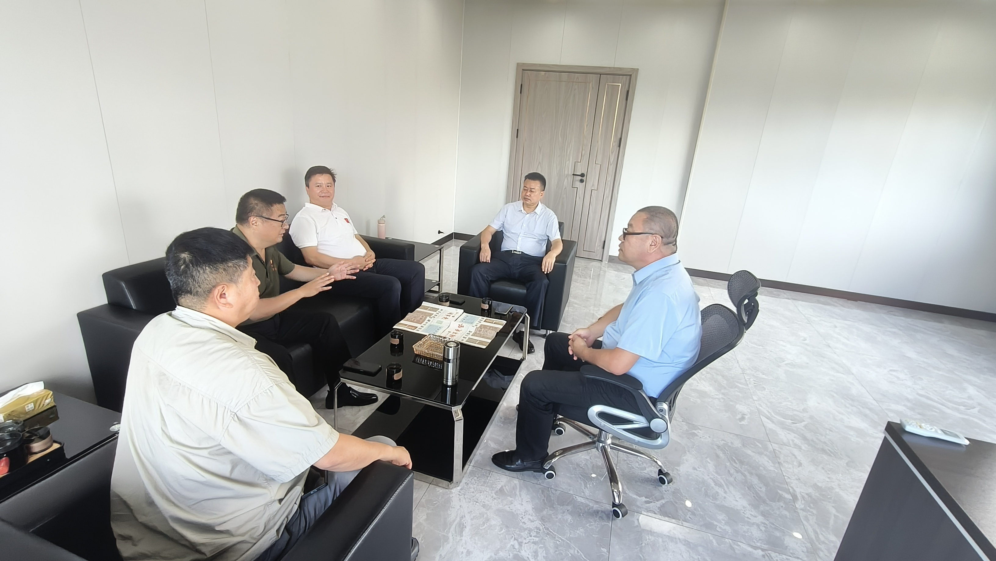 d619a964728ba7ba909918cbc81ba835.jpg d619a964728ba7ba909918cbc81ba835.jpg