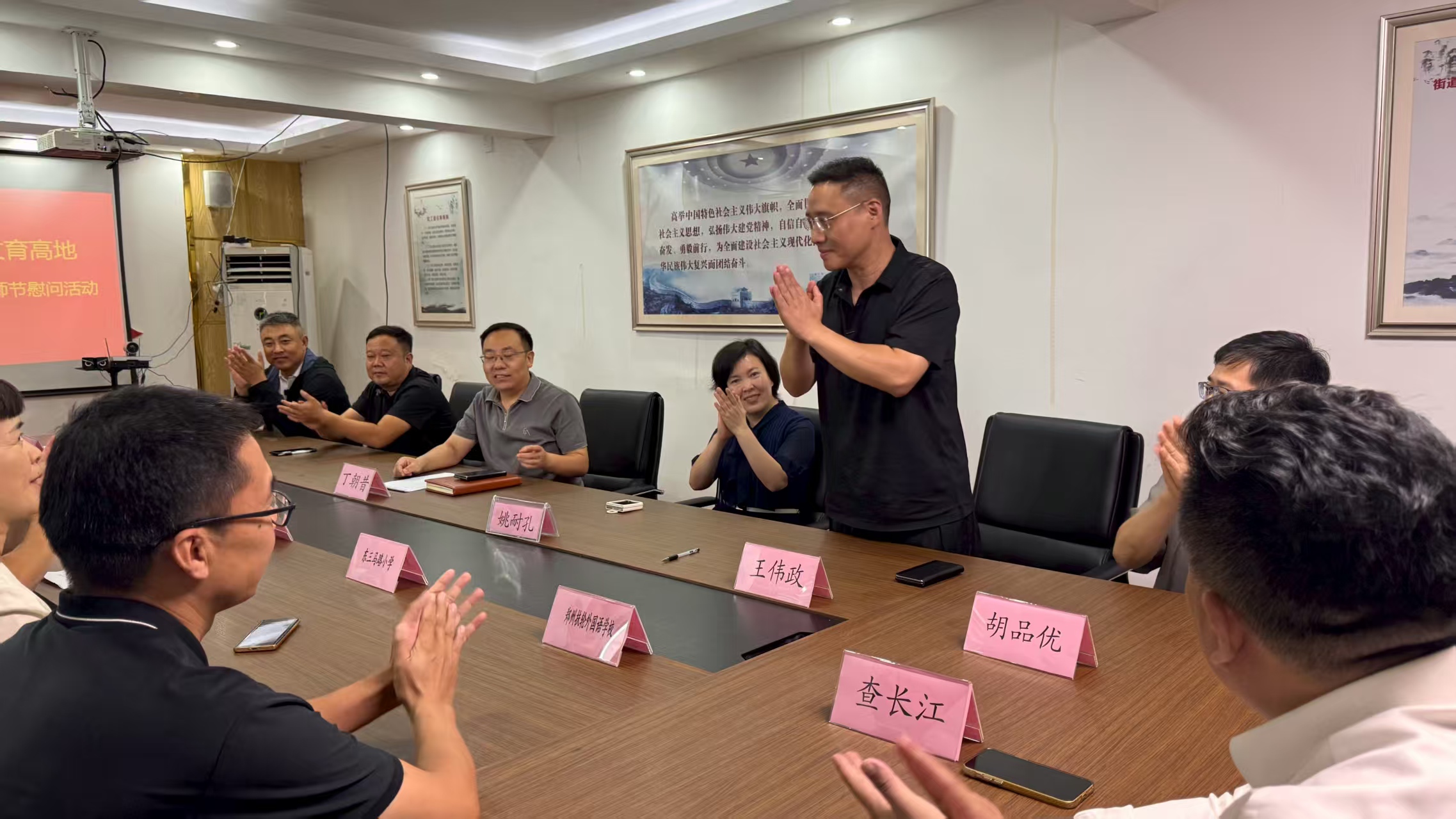 3b98cabe43830768056877fcb7db2afb.jpg 3b98cabe43830768056877fcb7db2afb.jpg