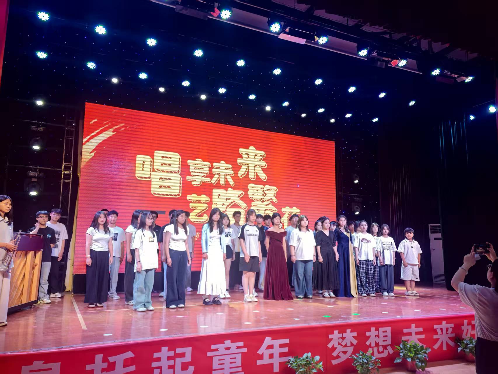 e9cfd7cb2ed83da85b8572ccbb4fecb8.jpg e9cfd7cb2ed83da85b8572ccbb4fecb8.jpg